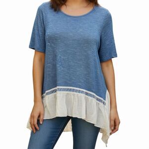 Howdy Darlin’ Women's Blue Short Sleeve Lace‎ Trim Asymmetric Hem Blouse